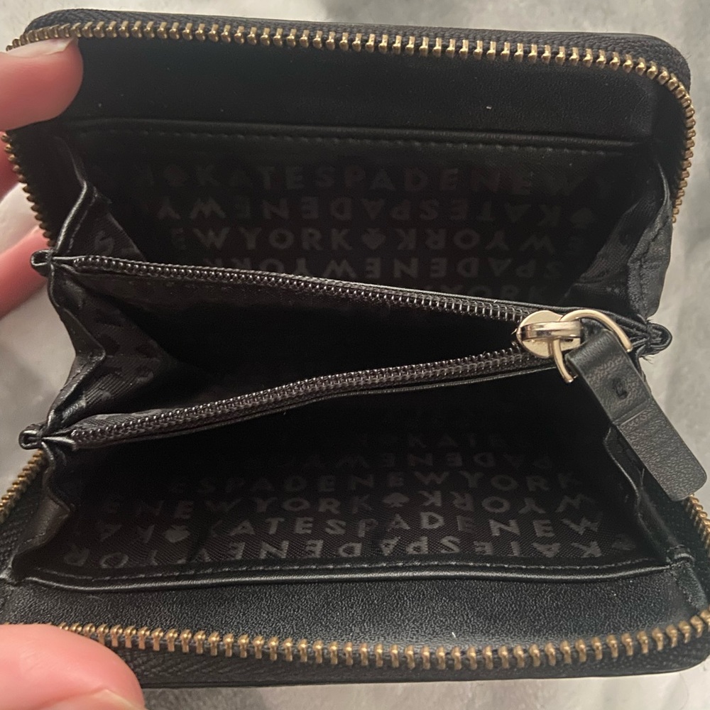 Kate Spade wallet - Picture 2 of 3